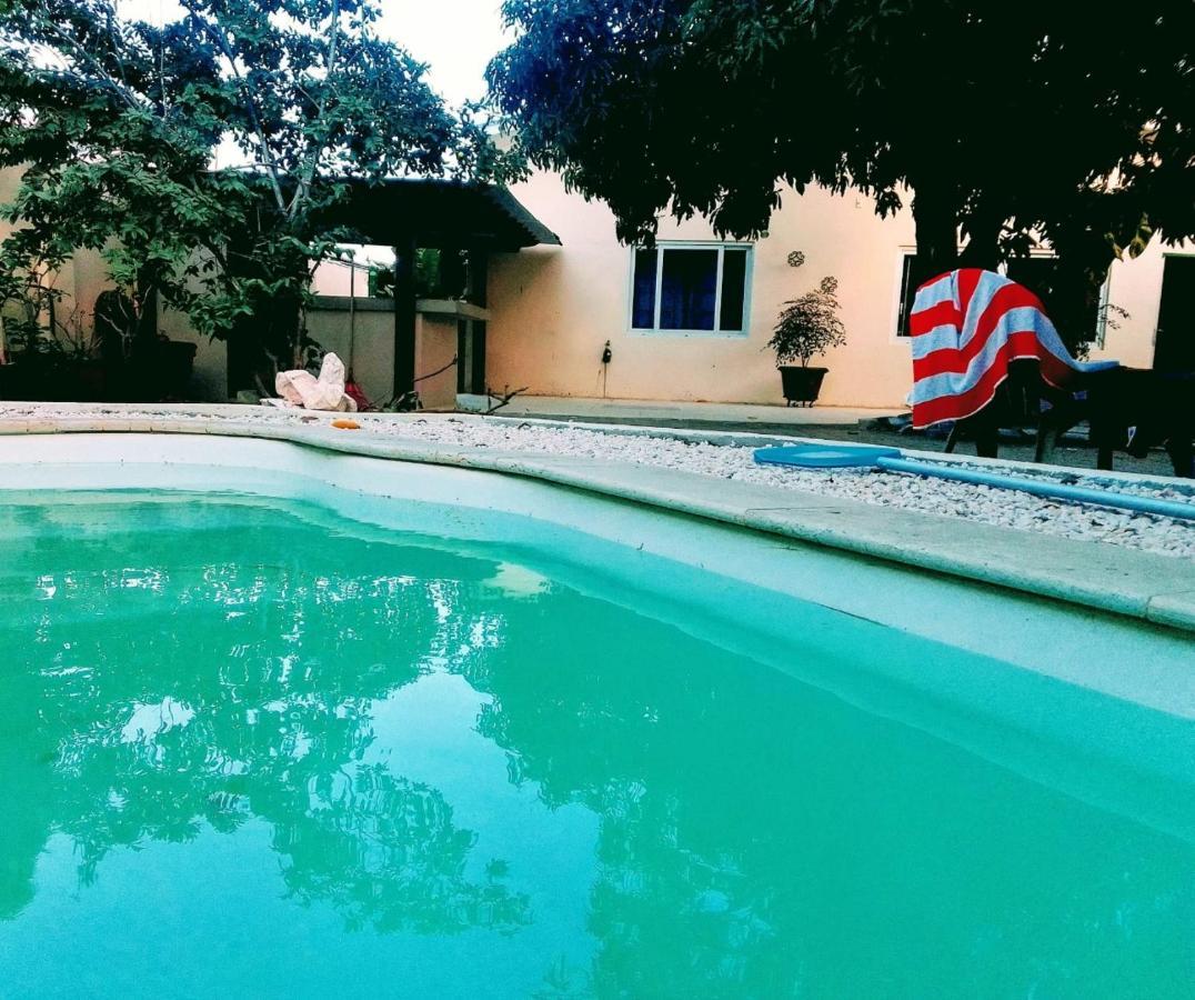 Homey Vacation And Carrental ウィレムスタッド エクステリア 写真